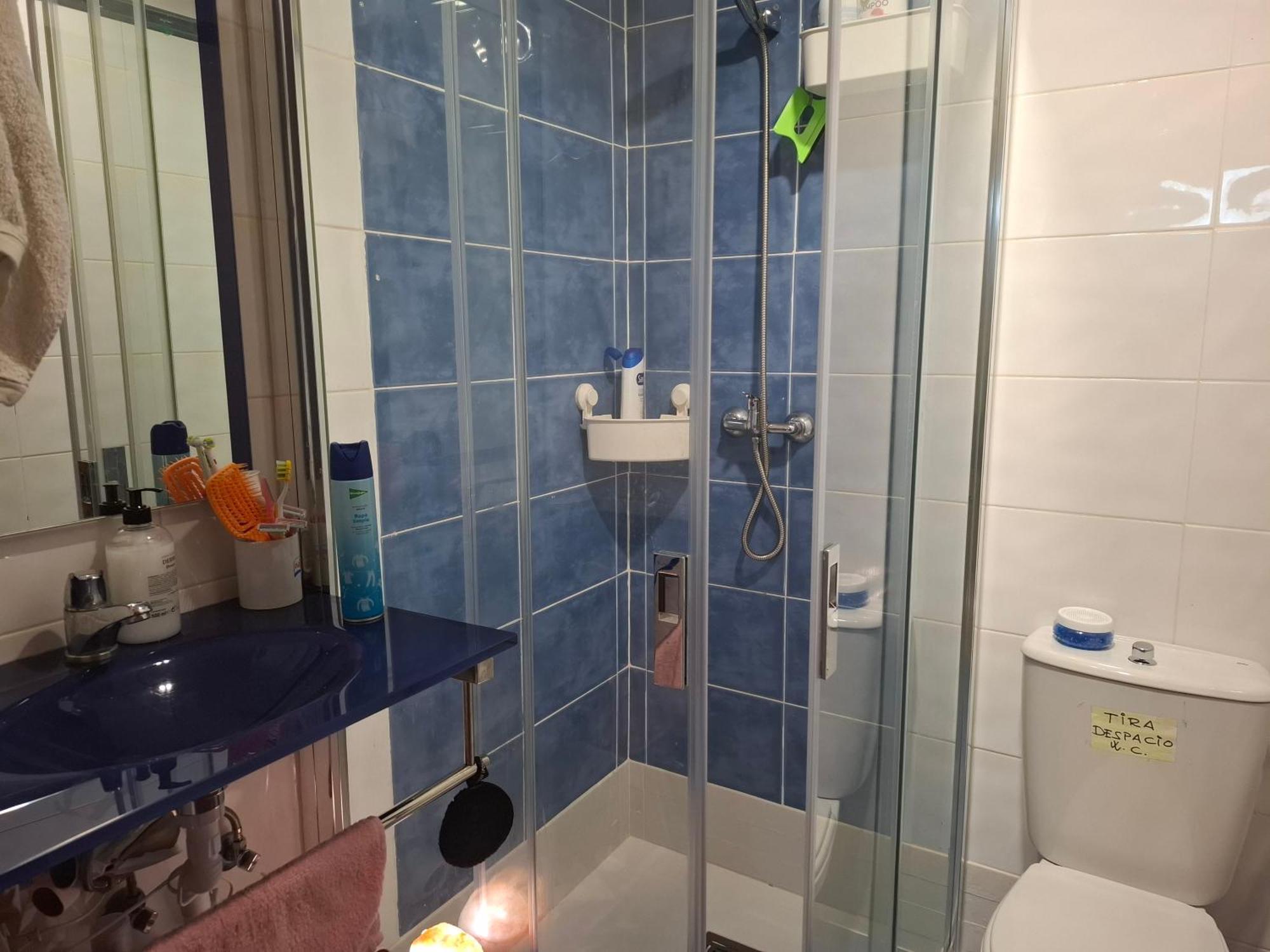 Habitaciones Individuales Wifi Tv Microondas Cerca Del Aeropuerto Madrid Habitacion Grande Wc Privado O Habitacion Pequena Wc Compartido Muy Tranquilas Bien Comunicadas Tren Metro Bus Facil Aparcamiento San Sebastián de los Reyes Eksteriør bilde